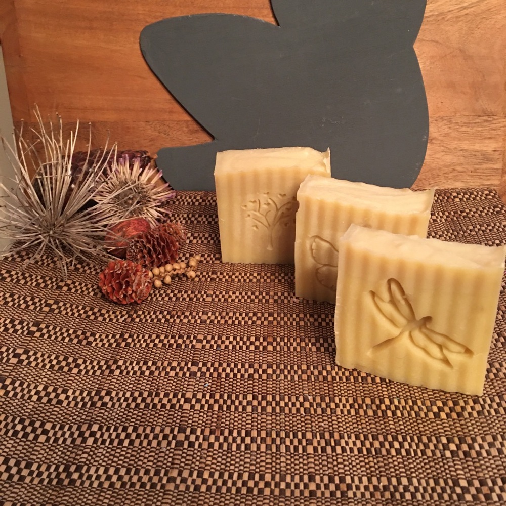 GARDENIA Scented Homemade luxury Bubbly Bath Soap - Picture 7 of 8